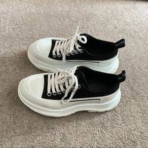 Alexander McQueen women shoes US6